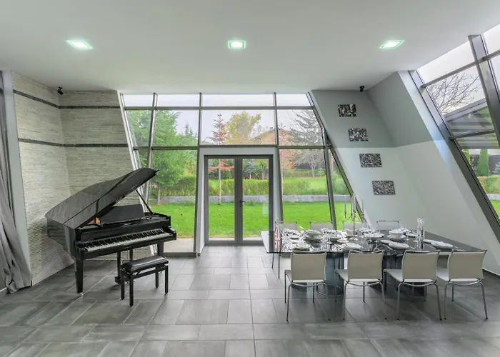 9april Village Sea & Къща за гости Варна