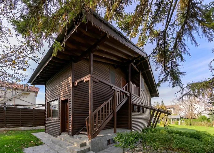 9april Village Sea & Къща за гости Варна