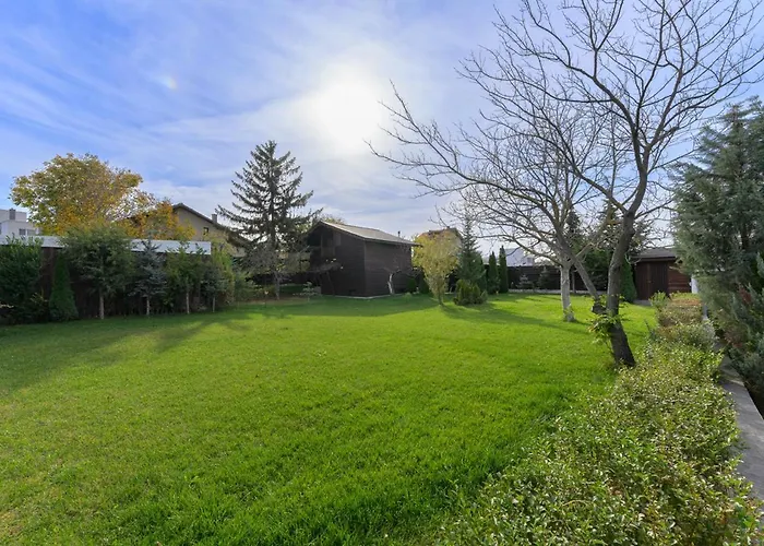 9 April Village Sea&spa *